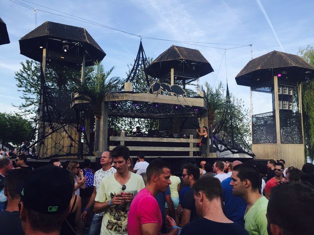 Extrema Outdoor ANTS podium