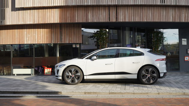 Jaguar_I-Pace_200