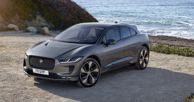 Jaguar_I-Pace_lifestyle