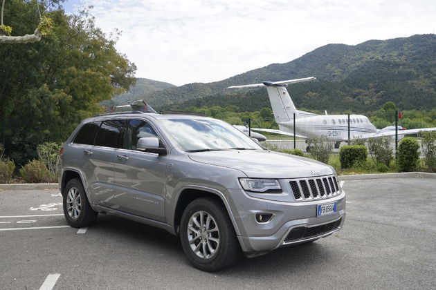 Jeep_75_Saint_Tropez_grand_cherokee