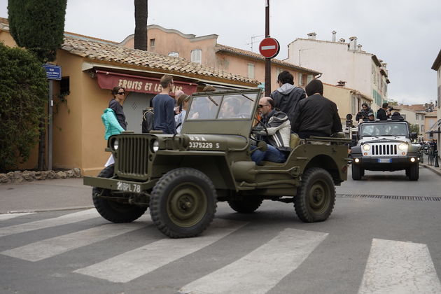 Jeep_75_Saint_Tropez_23