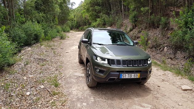 Jeep_Compass_4
