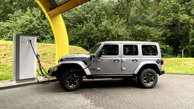 Jeep_Wrangler_4xe_Plugin_Hybrid_Fastned