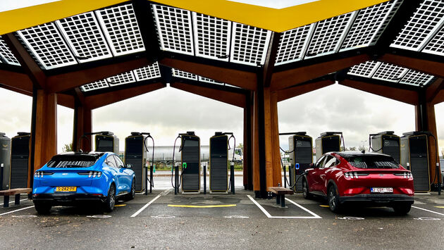 Laden_FastNed_Vemars