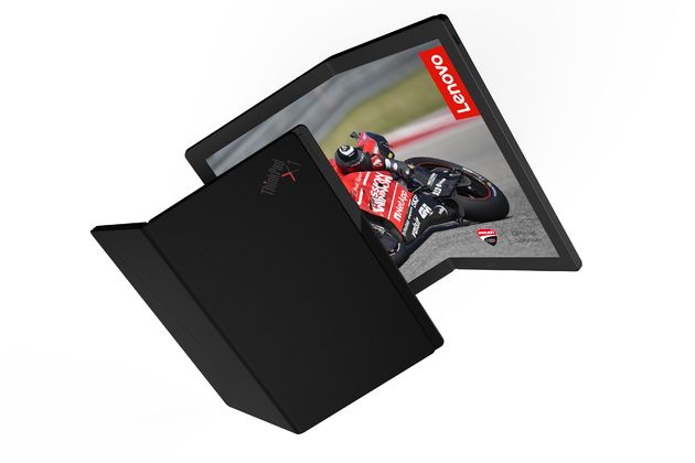 Lenovo_Worlds_First_Foldable_PC_1