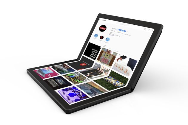 Lenovo_Worlds_First_Foldable_PC_2