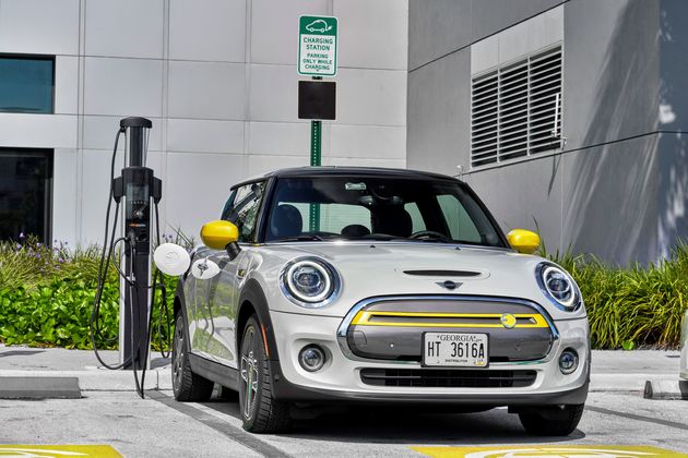 MINI_Cooper_SE