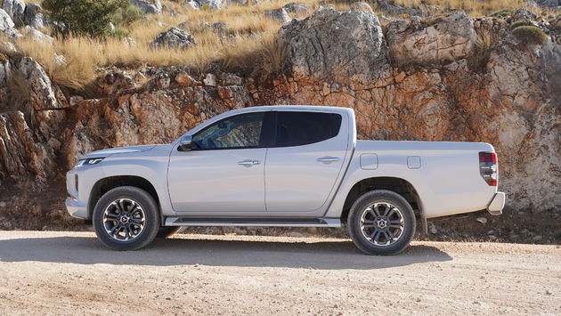 Mitsubishi_L200_619