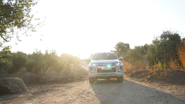 Mitsubishi_L200_782