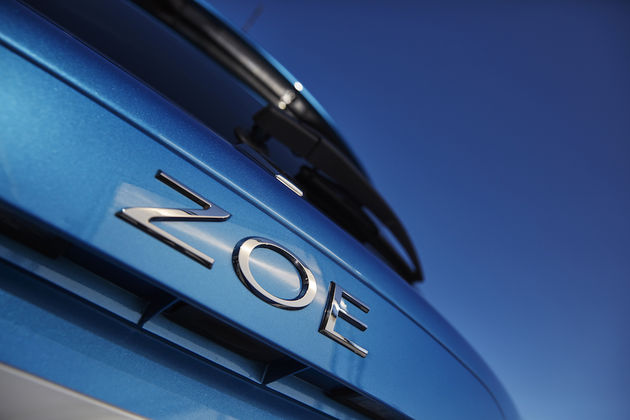 New_Renault_Zoe_ZirconBlue_YB_22