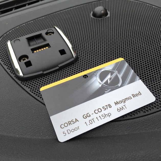 Opel_Corsa_iPhone_Android_aansluiting