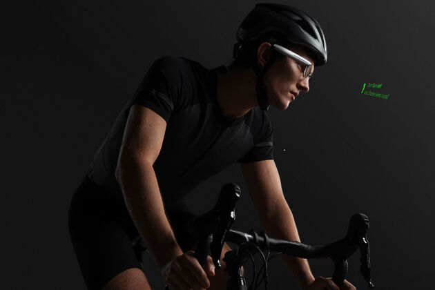 Oppo_Air_Glass_fiets