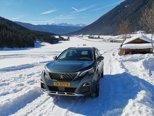 Peugeot 5008 voorkant