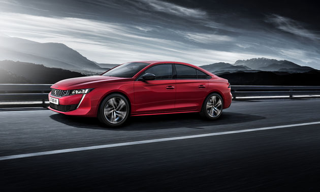 PEUGEOT_508_01