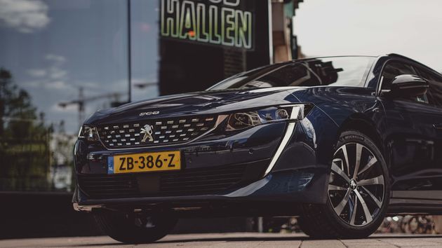 Peugeot_508_SW_voorkant