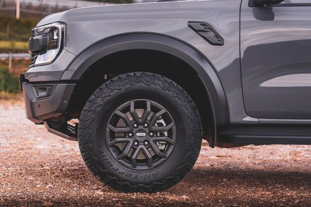 Ranger_Raptor-Conquer_Grey-12