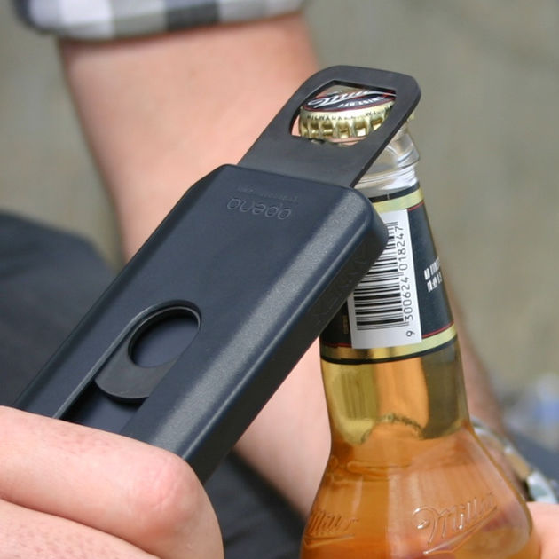#RTfun: Opena iPhone case; altijd een flesopener op zak