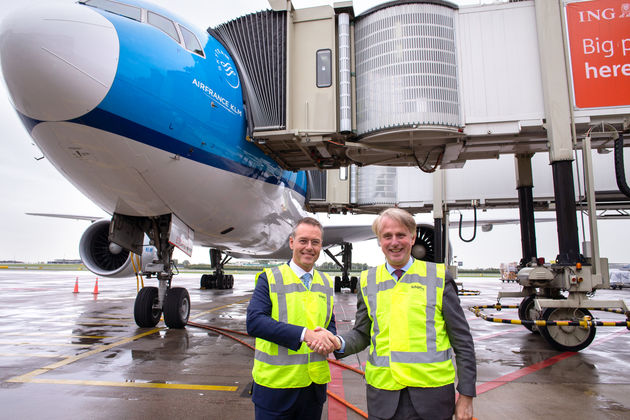 Schiphol KLM passagiersbrug