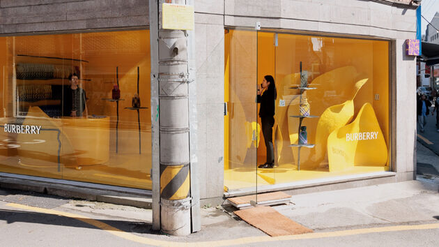 Seongsu-dong_Burberry_yellow