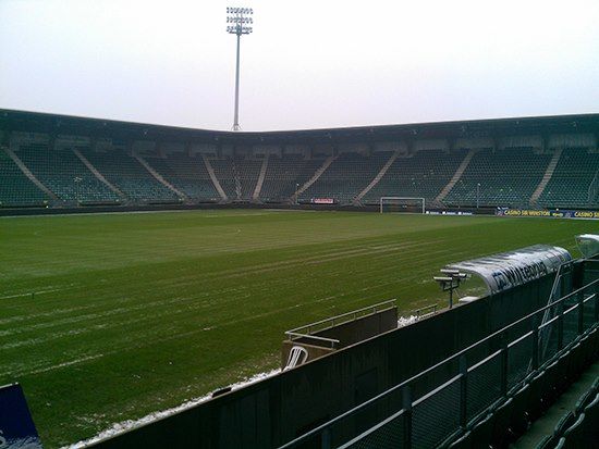 T-Mobile verbetert mobiel internet rondom stadion ADO Den Haag