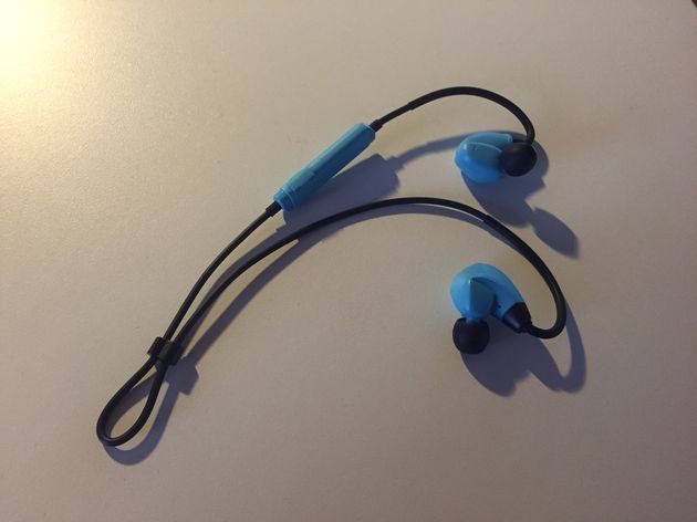 tomtom-spark-headset
