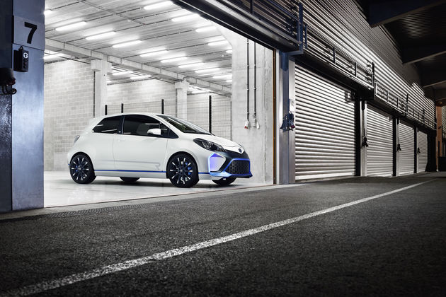 Toyota komt met een extreme versie van de Yaris, de Hybrid-R