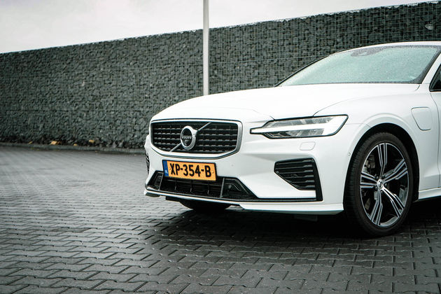 V60-hybride-linker-vooraanzicht