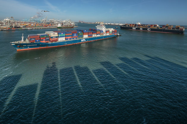 View-Port of Rotterdam-WPH2014