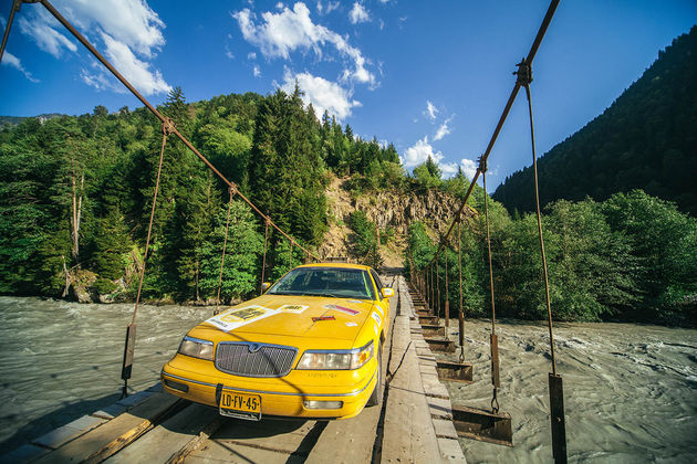 yellow-cab-river