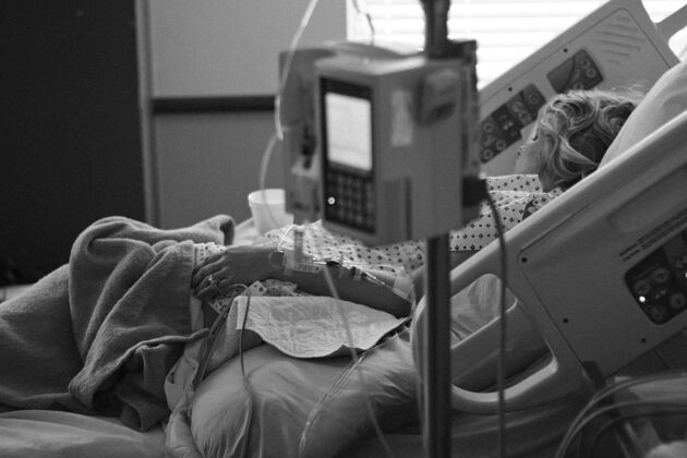 Ziekenhuis-bed-patient