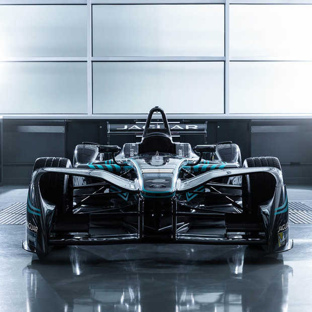 Jaguar keert terug in de autosport met volledig elektrische I-TYPE 1