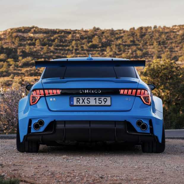 Good morning dit is de 528-pk Lynk & Co 03 Cyan Concept road car