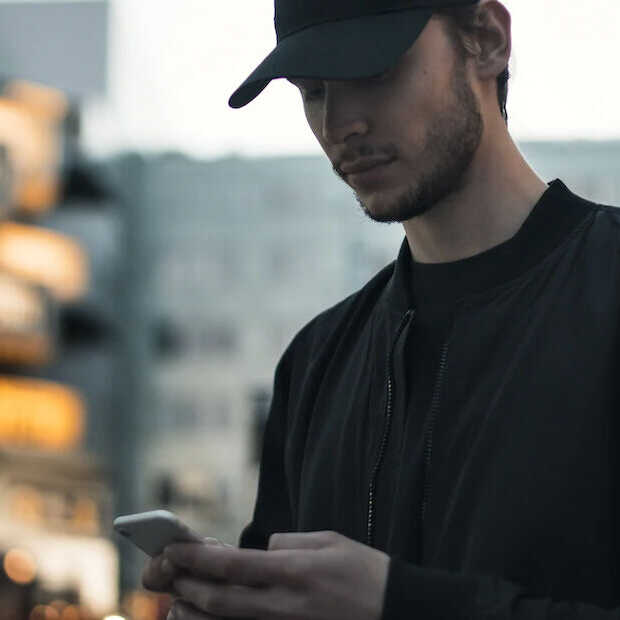 Instagram komt met een AI-waarschuwing