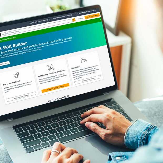 Amazon wil 2 miljoen mensen gratis AI-vaardigheidstrainingen geven