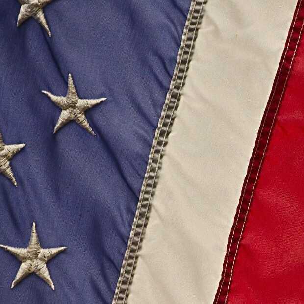 Klassieke Corvette van Biden moet binnen blijven staan