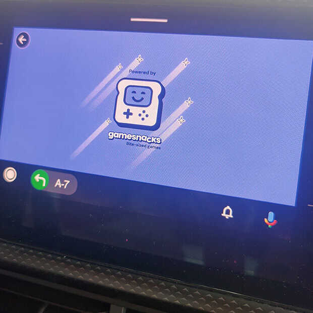 Android Auto laat je nu ook gamen in de auto