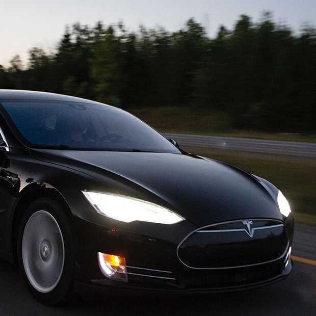 Tesla's worden goedkoper in China om concurrenten voor te blijven