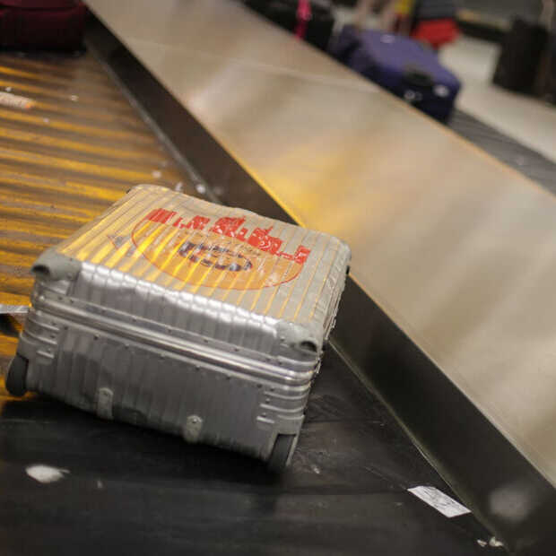 ​Waarom de bagageband op Schiphol zo open en bloot is