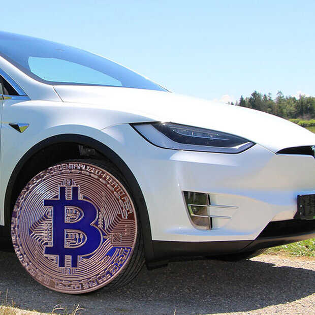 Musk en Tesla zeggen vertrouwen op in Bitcoin