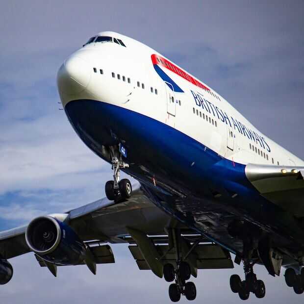 Afgedankte Boeing 747 is nu een party plane
