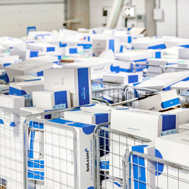 Bol.com gaat concurrentie aan met Amazon en zet vol in op verkoop van kleding