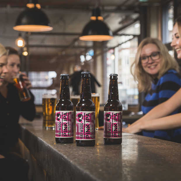 Pink IPA van BrewDog,  een biertje dat goedkoper is voor vrouwen