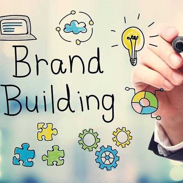 Build Brilliant Brands: e-book vol advies en inzichten van 22 marketingexperts