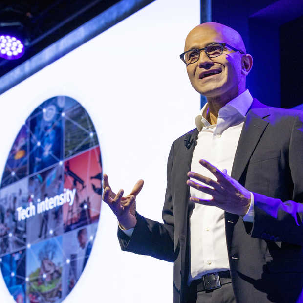 Satya Nadella opent nieuw kantoor Microsoft Nederland