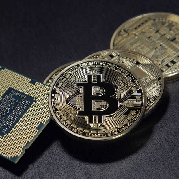 Wat doet de politie met in beslag genomen cryptovaluta?