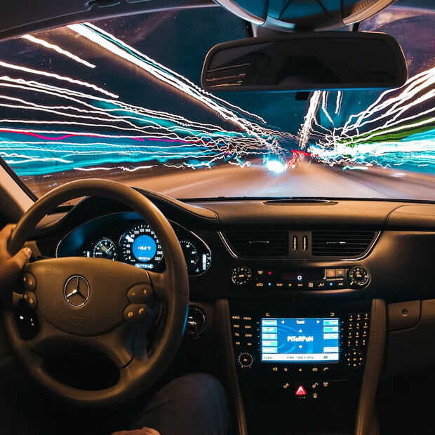 ​Een elektrische auto gaat je in 2026 veel meer geld kosten
