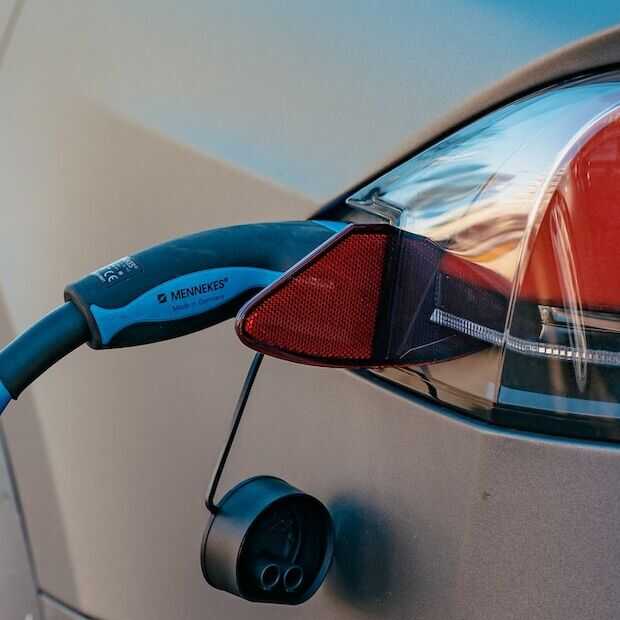 Verkoop elektrische auto’s stagneert