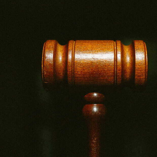 Rechter: Facebook schendt privacy van gebruikers in NL