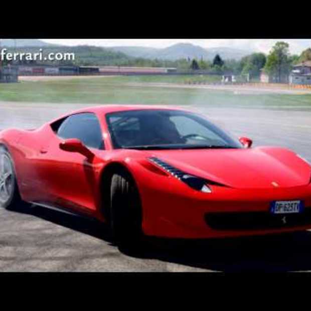 Automerk Ferrari bedankt zijn 8.000.000 Facebook fans op gepaste wijze