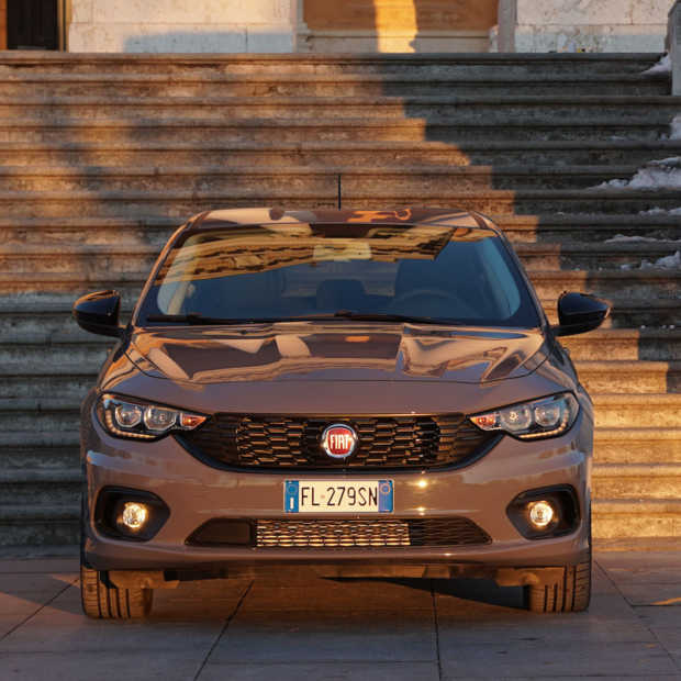 Fiat Tipo S-Design: terug naar de roots in Turijn tijdens Luci d’Artista